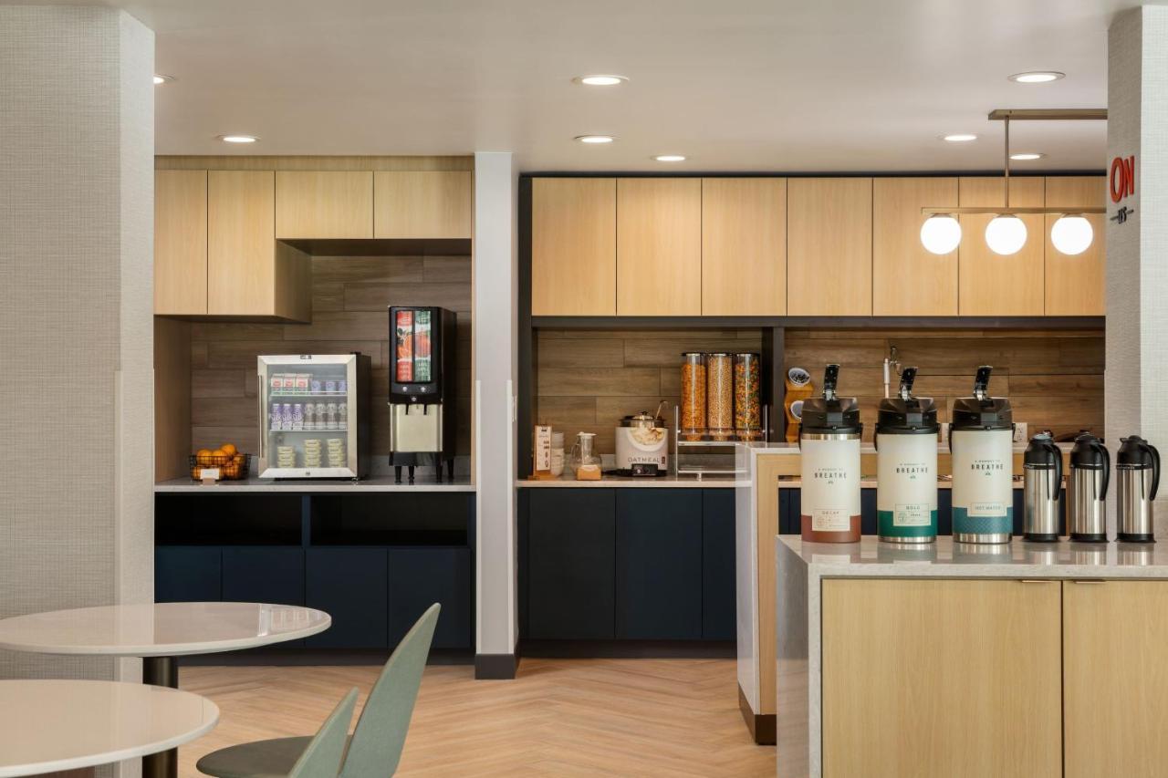 Towneplace Suites By Marriott Denver North Торнтон Екстер'єр фото