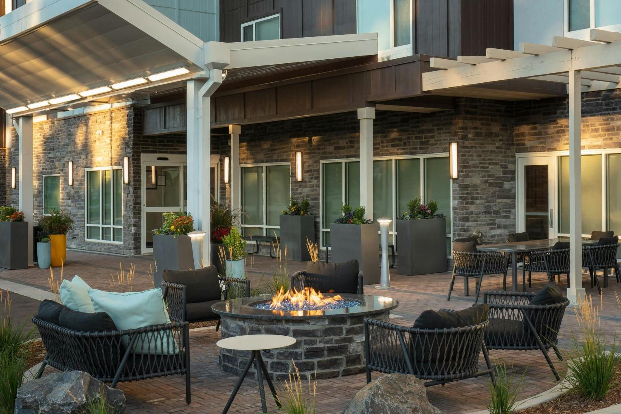 Towneplace Suites By Marriott Denver North Торнтон Екстер'єр фото